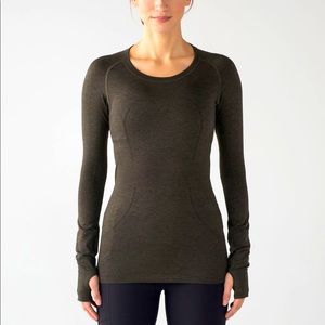 Lululemon swiftly tech long sleeve top